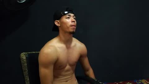 wesley_77 online show from April 21, 4:03 pm