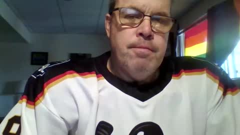 westcoasthockeyplayer online show from March 28, 5:14 pm