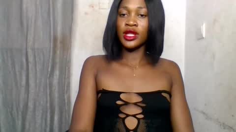 Snapshot of wet_ebonygirl9 chatting on October 18, 6:01 pm Wet ebonygirl9 online show from October 18, 6:01 pm