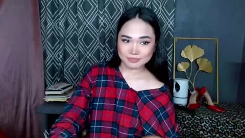 yana online show from April 27, 3:20 pm