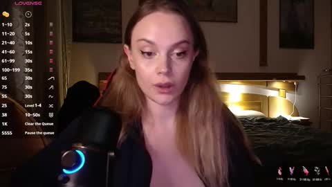 Lana online show from November 15, 8:43 pm