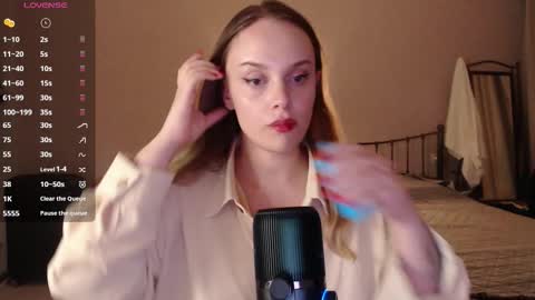 Lana online show from September 15, 6:53 pm