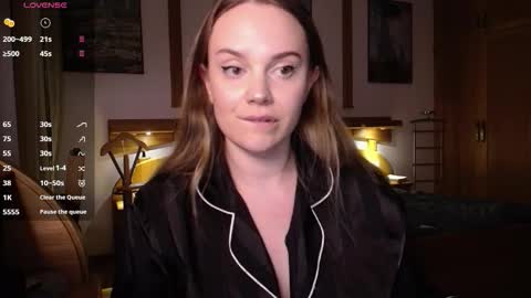 Lana online show from January 13, 5:10 pm