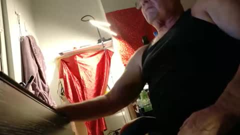 Wetwizard7 online show from January 13, 4:42 am