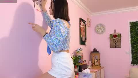 Victoria Maria online show from February 9, 11:51 pm