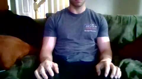 whippedmuscle49 online show from June 9, 2:22 am
