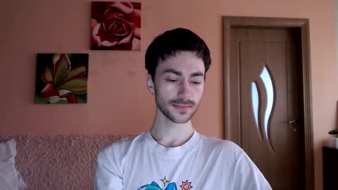 Tom online show from November 25, 12:26 pm