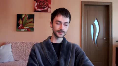 Tom online show from September 27, 1:20 pm