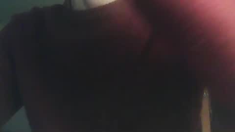 Snapshot of whiteduke81 chatting on February 9, 9:28 pm Whiteduke online show from February 9, 9:28 pm