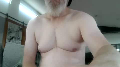 whitepantyman1973 online show from August 6, 5:05 am