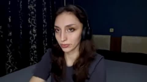 Cindy online show from May 14, 6:39 pm