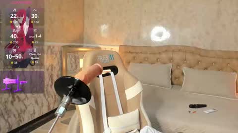 Whitney  online show from November 4, 4:36 am