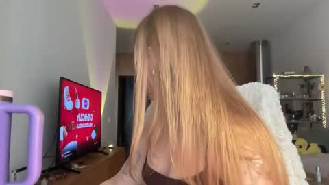 Alisa online show from December 14, 7:58 am