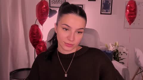 whoislulu online show from February 16, 4:49 pm