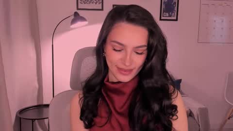 whoislulu online show from March 18, 7:42 pm