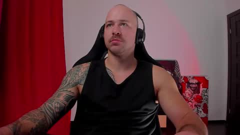 VI online show from November 29, 7:43 pm