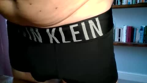 wibble34 online show from February 2, 9:49 am