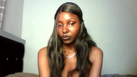 wiggly ashly online show from January 9, 12:55 pm