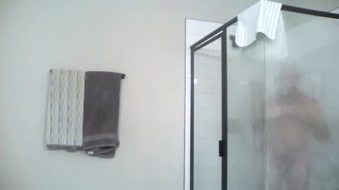 wil1565 online show from December 3, 2:34 am