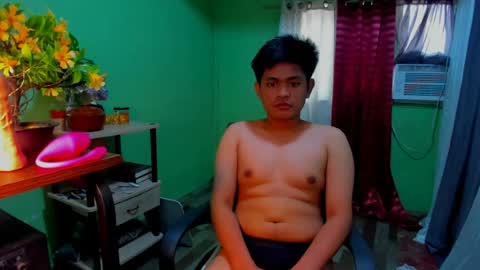 wildest_asian online show from June 16, 12:58 am