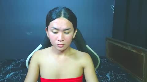 wildhot_francine4uxxx online show from May 20, 2:12 pm