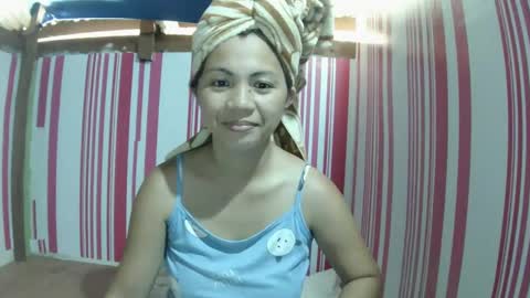 Snapshot of wildpoohkhaye chatting on February 27, 1:41 am wildpoohkhaye online show from February 27, 1:41 am