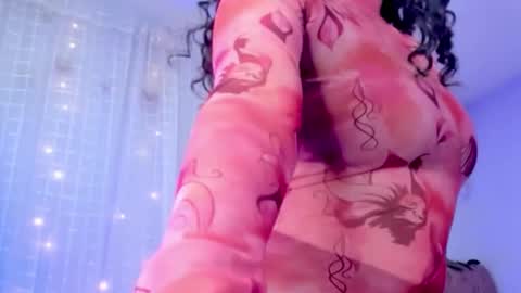 WildSelena online show from November 28, 10:39 pm