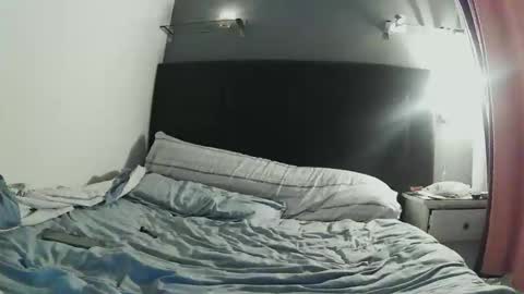 Wild Strawberry online show from November 26, 6:15 pm