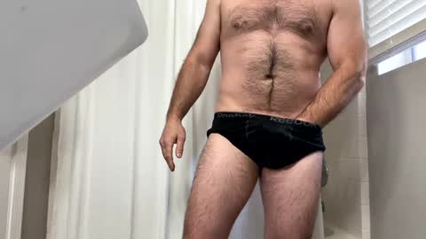 Snapshot of wildtravelers chatting on December 21, 8:00 pm wildtravelers online show from December 21, 8:00 pm