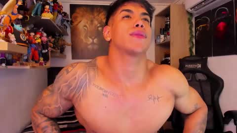 Snapshot of william_dracko9 chatting on October 24, 5:30 am Dracko online show from October 24, 5:30 am