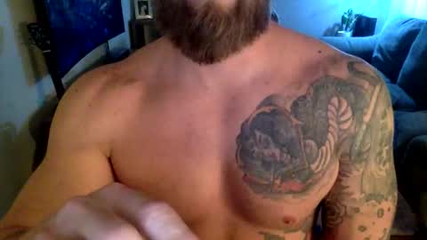 williamedward online show from December 13, 11:33 pm