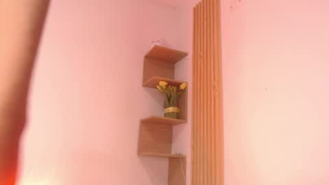 luna online show from April 18, 1:57 pm