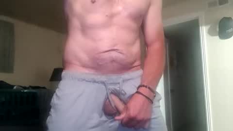 willynn83 online show from May 16, 6:43 am