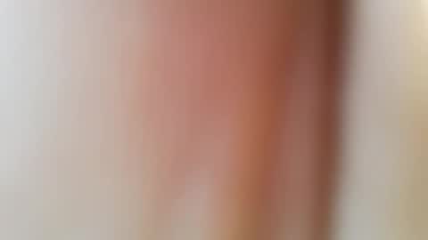 Snapshot of win1987t chatting on September 13, 7:44 am win1987t online show from September 13, 7:44 am
