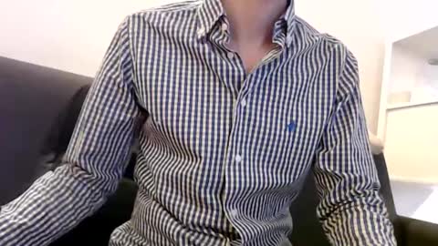 JanCloud online show from May 11, 6:27 pm