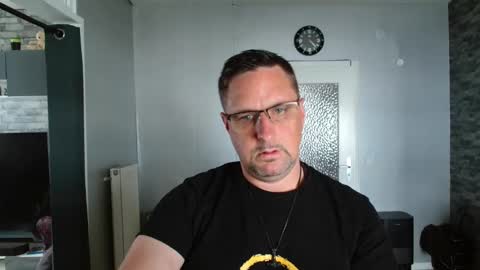 Dirty online show from May 3, 2:23 pm