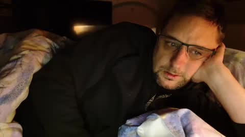 Dirty online show from December 24, 2:10 am