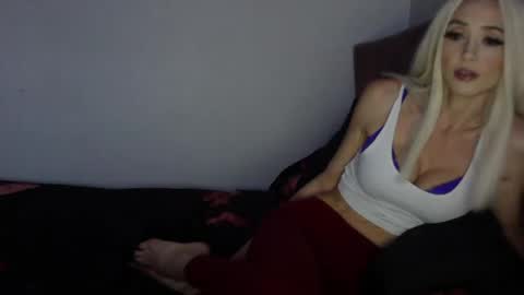 WishGoddes online show from October 23, 7:59 pm