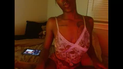 Chanel online show from February 21, 10:18 am