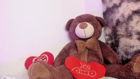 Wiz and Candy online show from January 5, 9:51 pm