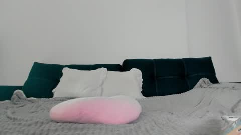 wladilia online show from November 1, 8:08 pm