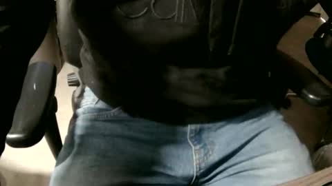 wnhz27 online show from February 24, 8:39 am