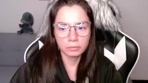 Alex online show from November 25, 2:32 am