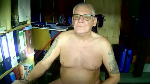 Always Horny online show from October 31, 12:16 pm