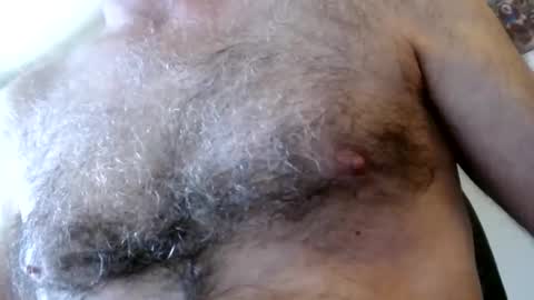 Snapshot of woodiesays chatting on October 23, 9:48 pm WoodieSays online show from October 23, 9:48 pm