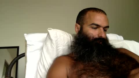 woof_wolf37 online show from September 14, 4:41 pm