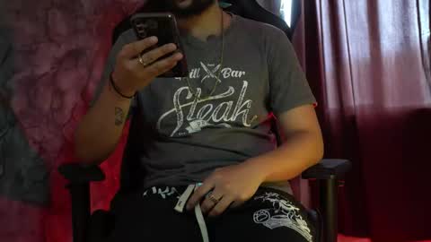 Woondeer online show from February 25, 6:44 pm