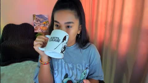 dudetta Kim online show from February 17, 5:36 am