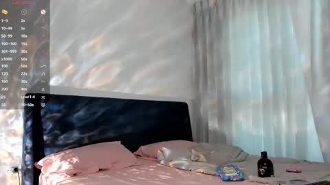 Hey Im Lina See you 12am - 6am GMT  3 online show from March 15, 4:39 am