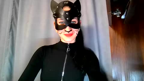 wow_dream_girl_ online show from October 31, 5:46 pm